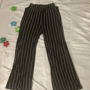 Extra small pin strip pants by Divided very stretchy, stretches to a size 10